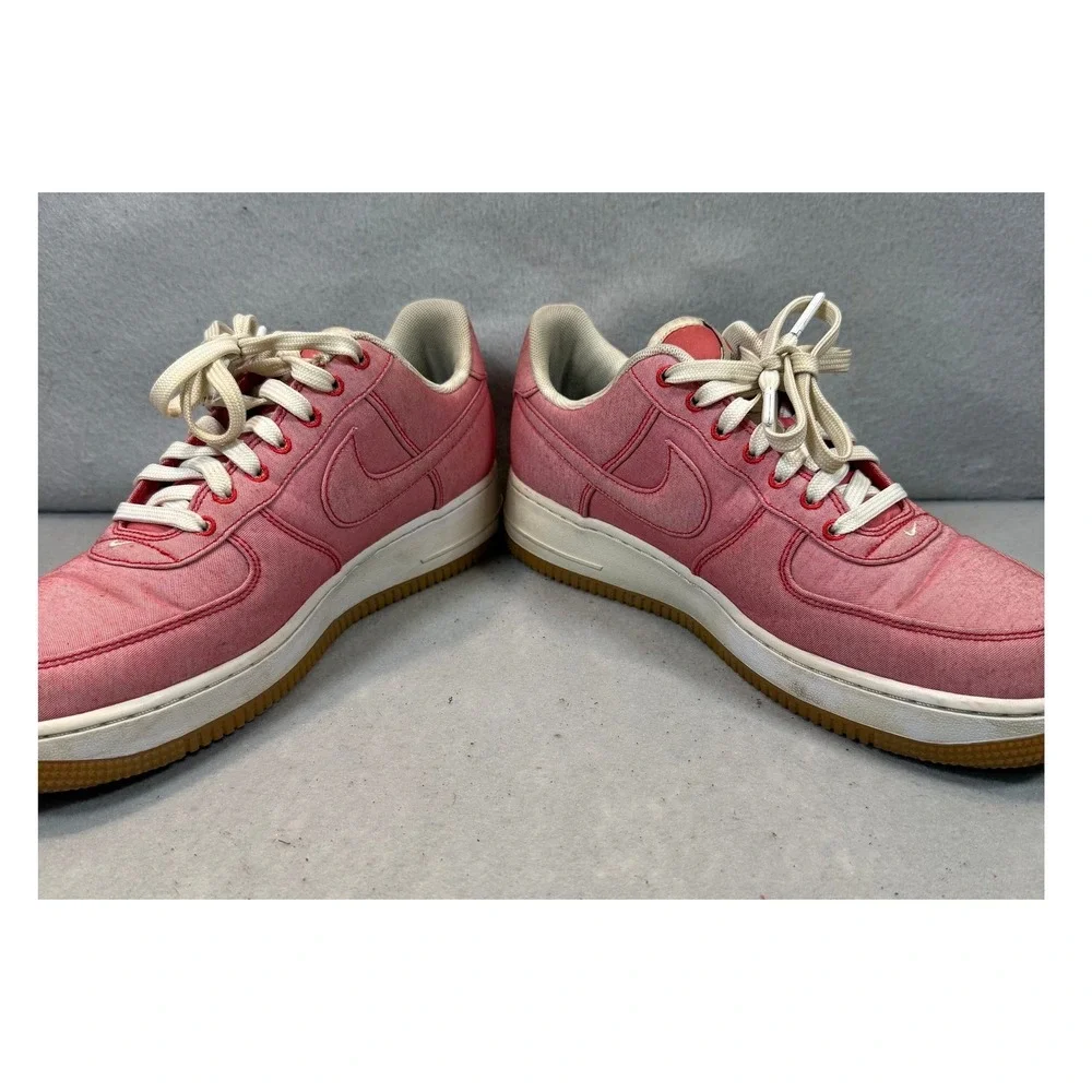 Nike Air Force 1 Low Red Canvas Denim Gum Sole Mens 9 718152-604